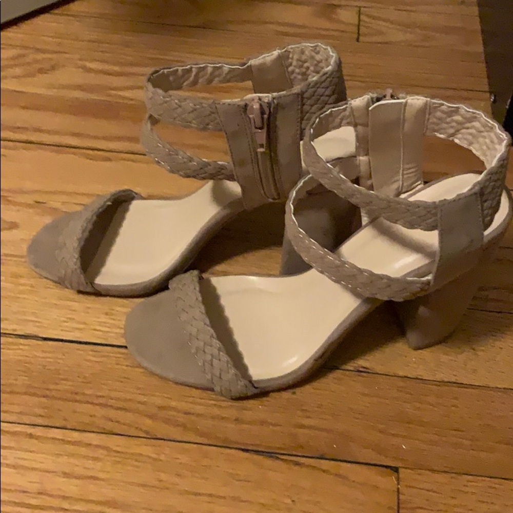Heels . Size 7..